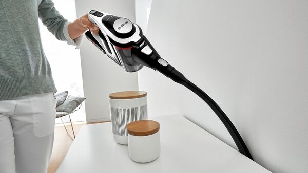 Buse articul&eacute;e Bosch Siemens 17008528 adapt&eacute;e aux aspirateurs